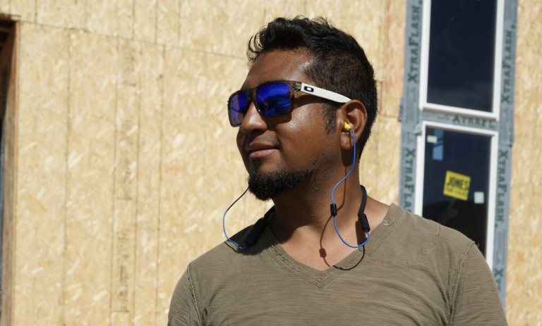 safety earbuds